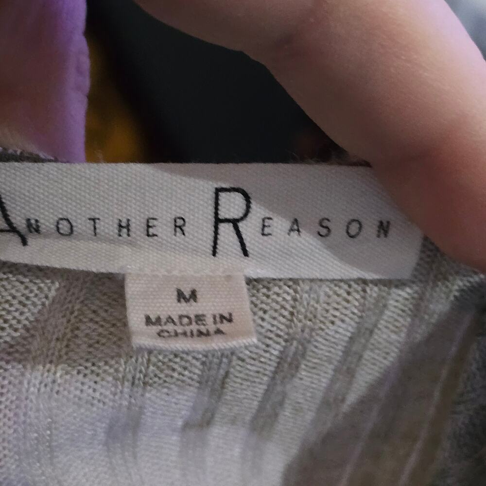 Another Reason Camouflage Waffle Knit Top Medium - Picture 5 of 6